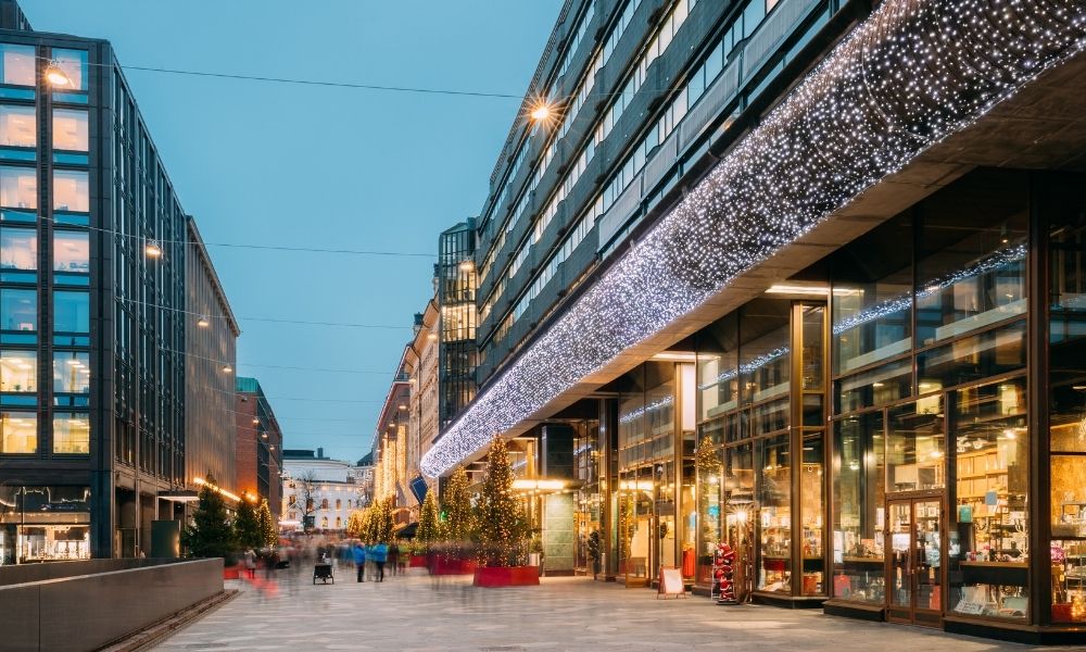 Industries That Should Consider Outdoor Lighting