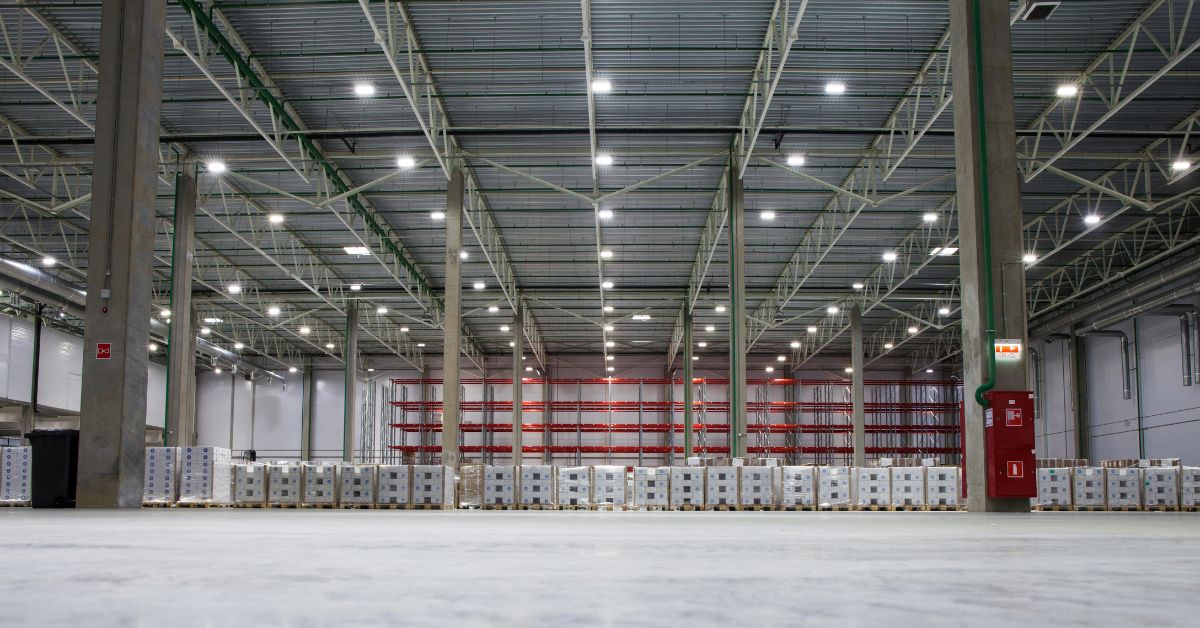 Why Facilities Are Switching to LED High Bay Lighting