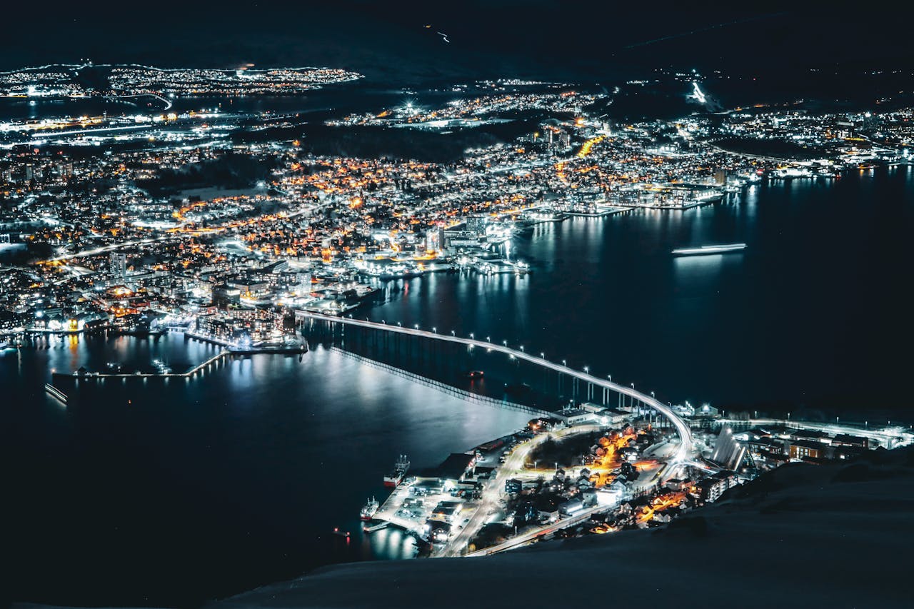 How High Bay LED Lighting Powers a Greener Future
